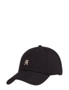 Elevated Chic Cap Tommy Hilfiger Black