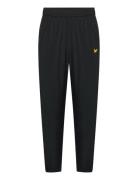 Four Way Stretch Trackies Lyle & Scott Sport Black