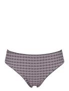 Aaliyah Tai Missya Black