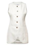 Lr-Laura Levete Room White