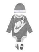 C1-Bodysuit+Hat+Bootie Nike Grey
