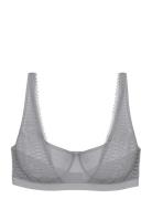 Aura Spotlight T W02 Triumph Grey