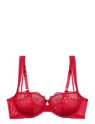 Palina Moonlight Kiss Wh Triumph Red