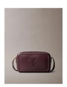 Bold Ck Camera Bag Calvin Klein Burgundy