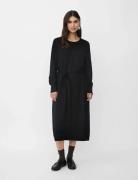 Manisuta Masai Black