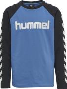 Hummel Boys Trøje 128 - T-shirts hos Magasin