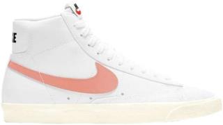 Nike Blazer mid '77 Kvinde White Sneakers Str 40 - Læder hos Magasin