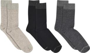 mpWoman Erina Wool rib Socks 3-pack Ankelstrømper Str 40/42 - hos Maga...