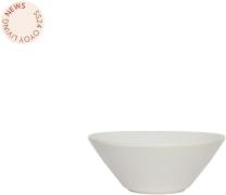 OYOY Living Design Yuka Bowl Medium Offwhite - Serveringsskåle hos Mag...