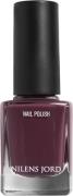 Nilens Jord Nail Polish Ripe Plum - Almindelig Neglelak hos Magasin