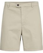 Tiger of Sweden Caid Mand Sandalwood Chino Shorts Str 46 - hos Magasin