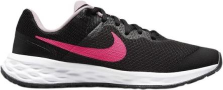 Nike Revolution 6 Løbesko Sort Sneakers Str 40 - hos Magasin