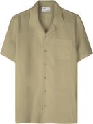 Colorful Standard Linen Short Sleeved Shirt Mand Desert Khaki Kortærme...