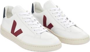 Veja V12 Kvinde Extra-white_Marsala_Nautico Sneakers Str 40 - hos Maga...