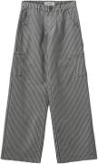 Sofie Schnoor Pants Str 8 år / 128 cm - Grey Striped Bukser hos Magasi...