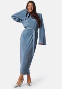 BUBBLEROOM Pleated Tie Midi Dress Dusty blue XS