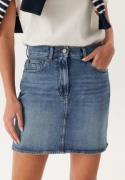 TOMMY JEANS Mom Skirt Bi0134 1A5 Denim Medium 26