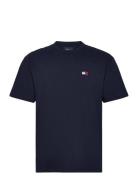 Tjm Reg Badge Tee Ext Tops T-Kortærmet Skjorte Navy Tommy Jeans