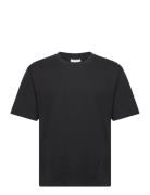 Over Tee S/S Tops T-Kortærmet Skjorte Black Lindbergh