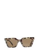 Pcanna M Sunglasses Box Accessories Sunglasses D-frame- Wayfarer Sungl...