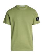 Badge Waffle Tee Tops T-Kortærmet Skjorte Khaki Green Calvin Klein Jea...