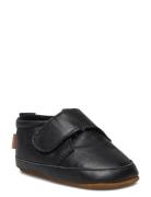 Classic Leather Slippers Slippers Hjemmesko Black Melton