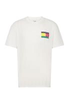 Tjm Reg Pop Color Flag Tee Ext Tops T-Kortærmet Skjorte White Tommy Je...