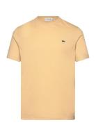 Tee-Shirt&Turtle Neck Tops T-Kortærmet Skjorte Yellow Lacoste