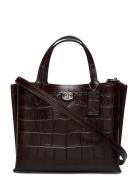 Willow Tote 24 Bags Totes Brown Coach