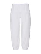 Sc-Cissie Bottoms Trousers Capri Trousers White Soyaconcept