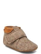 Beginners™ Wool Shoes Pre-walkers - Beginner Shoes  Brown Pom Pom