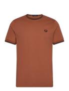 Twin Tipped T-Shirt Designers T-Kortærmet Skjorte Brown Fred Perry