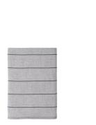 Dug 140X270 Line Light Grey/Ash Home Textiles Kitchen Textiles Tablecl...