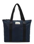 Day Gweneth Re-S Bag M Bags Totes Navy DAY ET