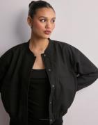 Pieces - Sort - Pcannie Bomber Bc