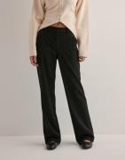 Vero Moda - Sort - Vmmaya Mw Straight Solid Pant Noos