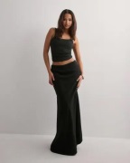 Neo Noir - Sort - Viso Linen Skirt