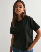 Pieces - Sort - Pcskylar Ss Tee Jrs Noos
