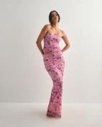 Nelly - Pink - Floral Lace Skirt