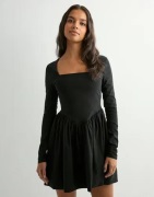 Only - Sort - Onlmenia Ls Balloon Short Dress Wvn