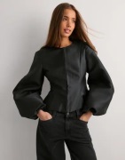 Malina - Sort - Vendela Balloon Sleeve Blouse