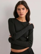 Nelly - Sort - Sculpting LS Top