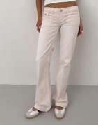Nelly - Pink - Super Low Heart Pocket Bootcut Jeans