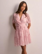 Neo Noir - Pink - Wendi Flower Crepe Dress